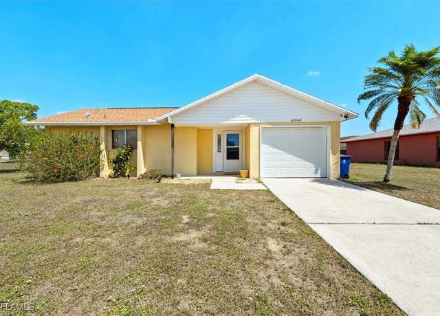 Property at 10746 Lemontree Ct, Lehigh Acres, FL 33936, 2 beds, 2 baths