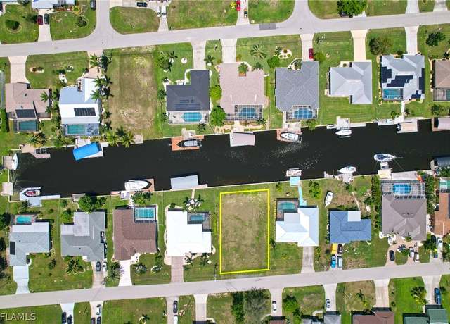 Property at 1709 SE 12th St, Cape Coral, FL 33990