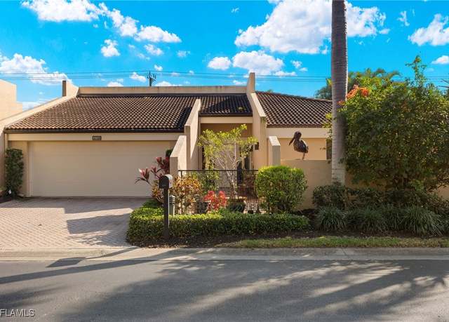 Property at 4739 Harbortown Ln, Fort Myers, FL 33919, 3 beds, 2.5 baths