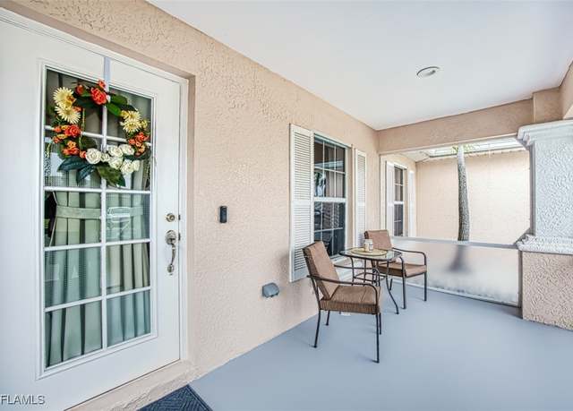 Property at 2124 NE 9th Pl, Cape Coral, FL 33909, 3 beds, 2 baths