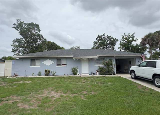 Property at 18 Abaco St, Lehigh Acres, FL 33936, 3 beds, 1 bath