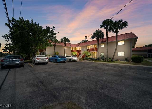 Property at 198 Joel Blvd #5, Lehigh Acres, FL 33936, 2 beds, 2 baths