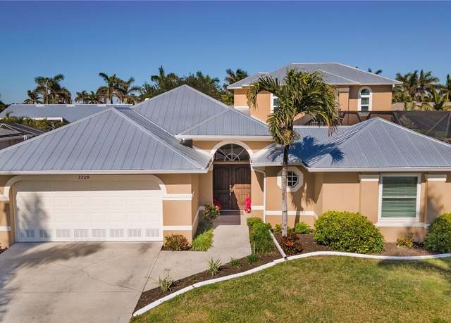 Property at 2209 SW 44th Ter, Cape Coral, FL 33914, 4 beds, 3 baths