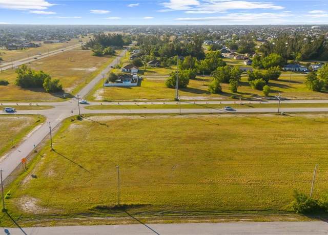 Property at 1614 NE Juanita Pl, Cape Coral, FL 33909