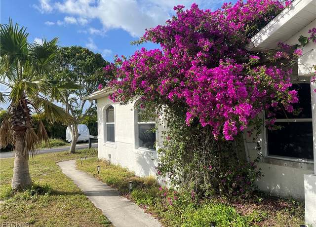 Property at 10551 Deal Rd, North Fort Myers, FL 33917, 3 beds, 2 baths