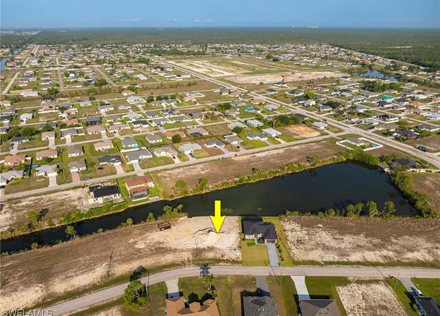 Property at 4230 NE 17th Ave, Cape Coral, FL 33909