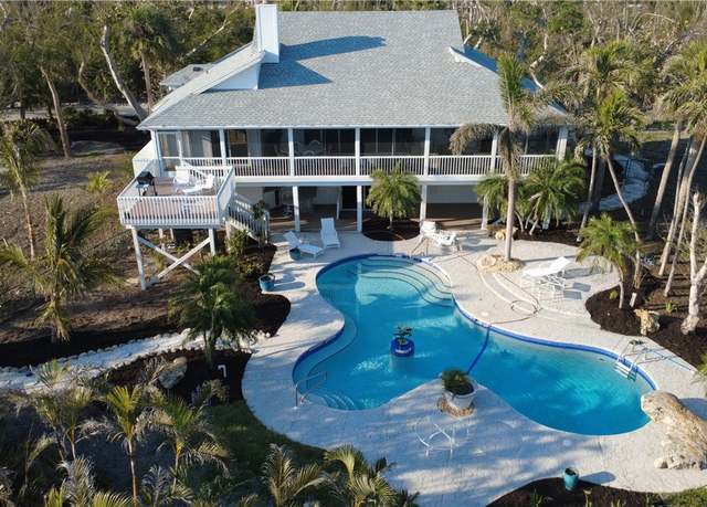 Property at 3000 Turtle Gait Ln, Sanibel, FL 33957, 3 beds, 3 baths