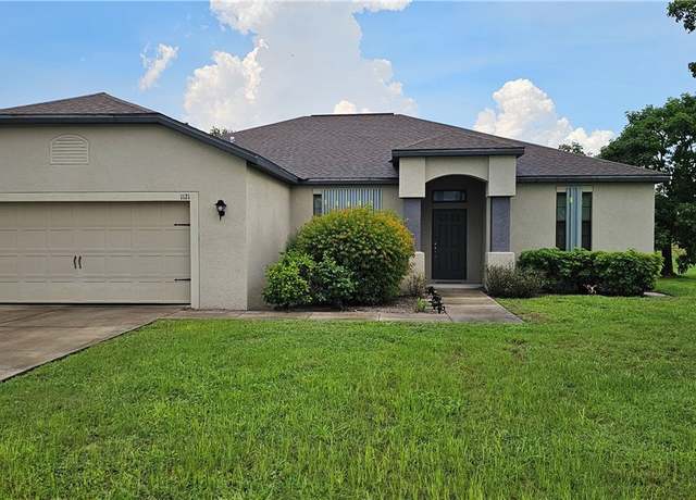 Property at 1121 SW 25th St, Cape Coral, FL 33914, 4 beds, 2 baths
