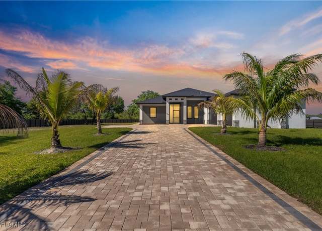 Property at 7824 16th Ter, Labelle, FL 33935, 4 beds, 3 baths