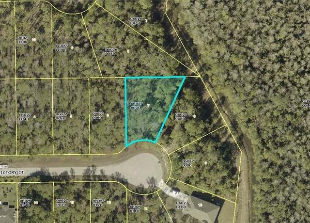 Property at 176 Victory Ct, Lehigh Acres, FL 33972