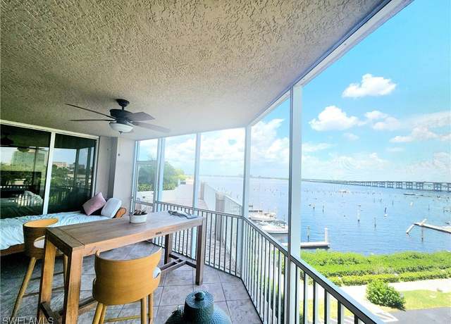 Property at 2090 W 1st St Unit J410, Fort Myers, FL 33901, 2 beds, 2 baths
