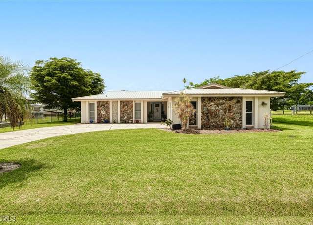 Property at 13449 Marquette Blvd, Fort Myers, FL 33905, 3 beds, 2 baths