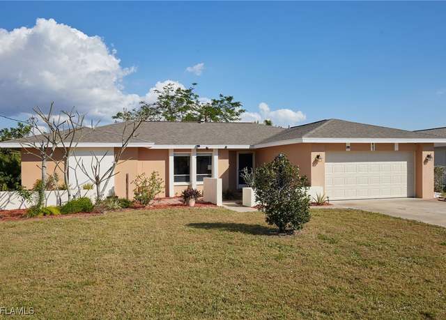 Property at 3653 SE 5th Ct, Cape Coral, FL 33904, 3 beds, 3 baths