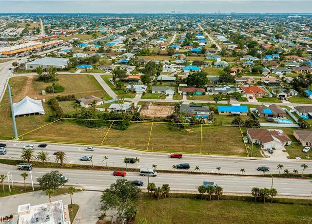 Property at 129 Santa Barbara Blvd, Cape Coral, FL 33991