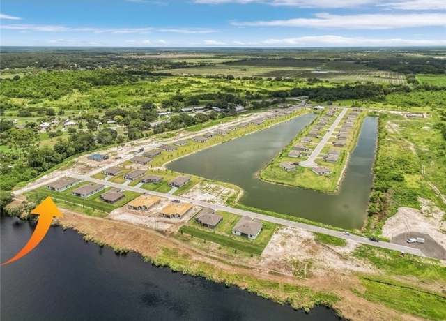 Property at 987 Admiral Bull Halsey Ave, Labelle, FL 33935, 4 beds, 3 baths