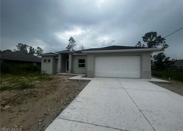 Property at 479 Windermere Dr, Lehigh Acres, FL 33972, 4 beds, 3 baths
