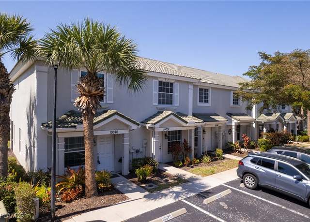 Property at 10070 Spyglass Hill Ln, Fort Myers, FL 33966, 2 beds, 2.5 baths
