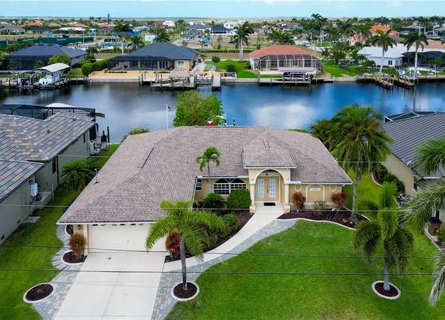 Property at 4320 SW 26th Ave, Cape Coral, FL 33914, 3 beds, 2 baths