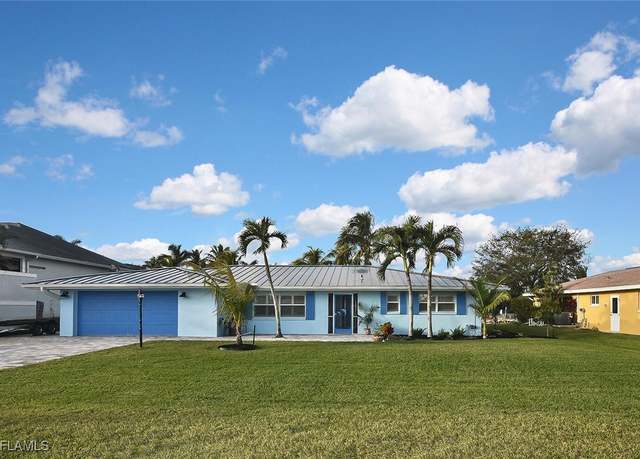 Property at 6135 Plumosa Ave, Fort Myers, FL 33908, 3 beds, 3 baths