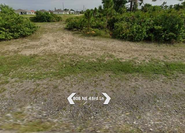 Property at 808 NE 43rd Ln, Cape Coral, FL 33909