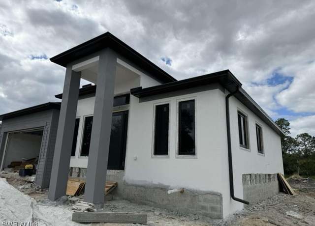 Property at 809 Richmond Ave N, Lehigh Acres, FL 33972, 3 beds, 2 baths