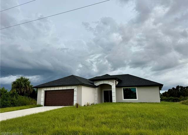 Property at 3207 42nd St SW, Lehigh Acres, FL 33976, 3 beds, 2 baths