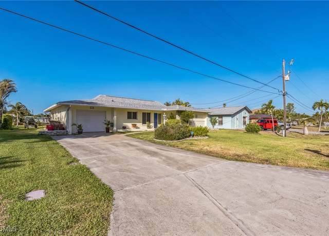 Property at 1322 SE 42nd St, Cape Coral, FL 33904, 3 beds, 2 baths