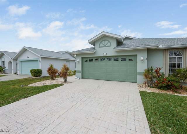 Property at 3762 Sabal Springs Blvd, North Fort Myers, FL 33917, 2 beds, 2 baths