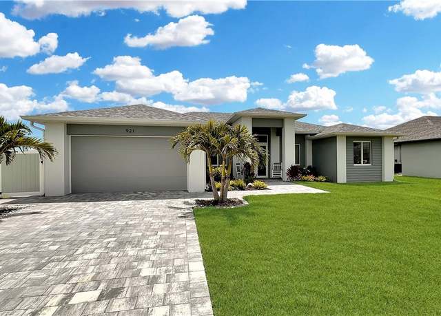 Property at 921 NE 13th Ave, Cape Coral, FL 33909, 3 beds, 3 baths