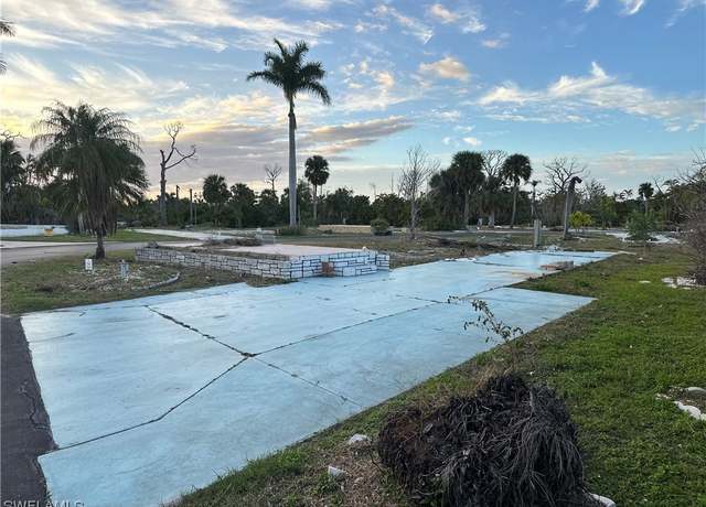 Property at 13680 Dowitcher Dr, Fort Myers, FL 33908