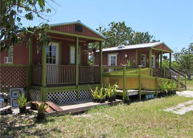 Property at 7127 Pineland Rd, Bokeelia, FL 33922