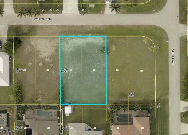 Property at 1924 SW 37th Ter, Cape Coral, FL 33914