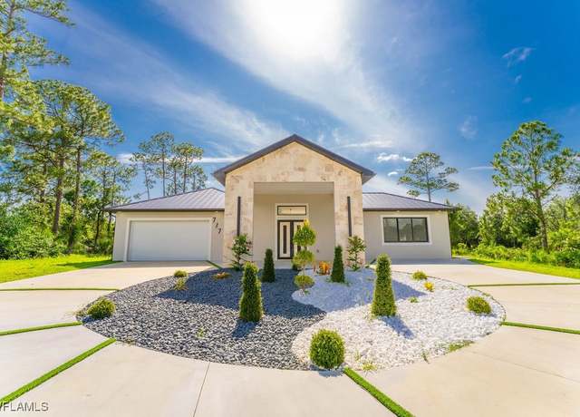 Property at 717 Calvin Ave, Lehigh Acres, FL 33972, 4 beds, 3 baths