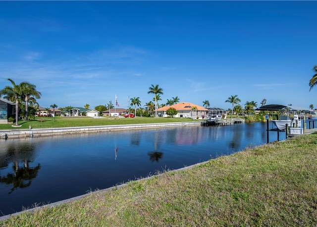 Property at 4132 SW 22nd Ct, Cape Coral, FL 33914