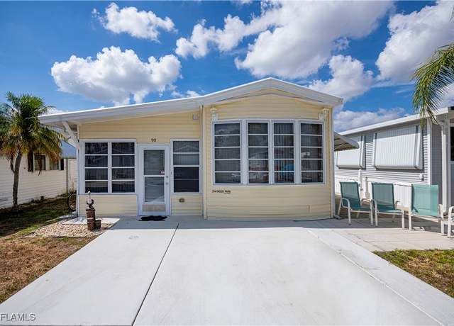 Property at 90 Lofty Ln, North Fort Myers, FL 33903, 1 bed, 1.5 baths