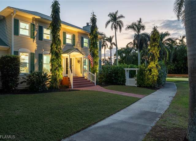 Property at 1410 El Prado Ave, Fort Myers, FL 33901, 3 beds, 2.5 baths