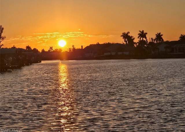 Property at 724 SW 32nd Ct, Cape Coral, FL 33991
