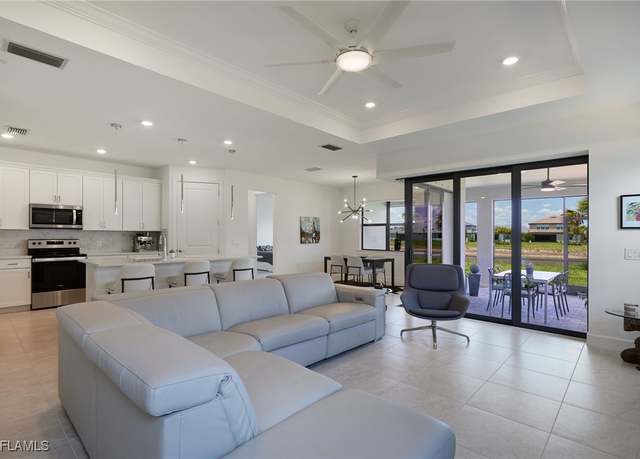 Property at 3632 Passion Vine Dr, Alva, FL 33920, 3 beds, 2 baths