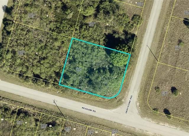 Property at 1144 Graystone Ave, Lehigh Acres, FL 33974