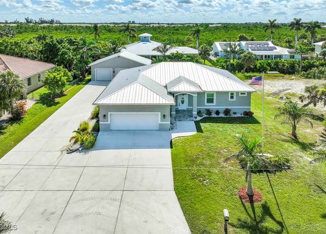 Property at 14725 Martin Dr, Fort Myers, FL 33908, 3 beds, 2 baths