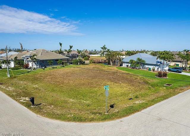 Property at 2827 SW 25th Ave, Cape Coral, FL 33914