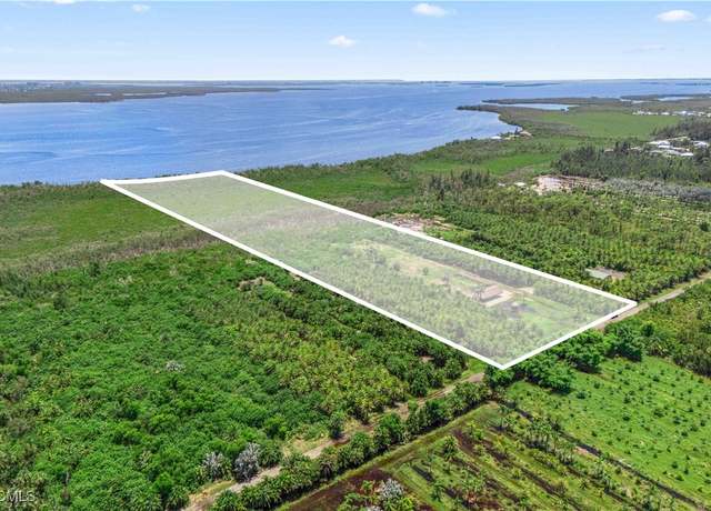 Property at 6250 Masters Landing Dr, St James City, FL 33956