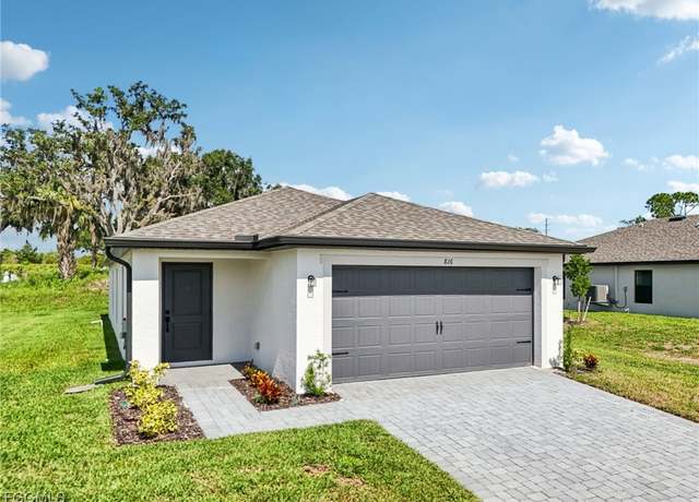 Property at 816 Gen D Macarthur Ave, Labelle, FL 33935, 3 beds, 2 baths