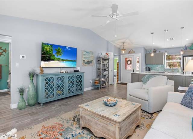 Property at 1657 Atlanta Plaza Dr, Sanibel, FL 33957, 3 beds, 2 baths
