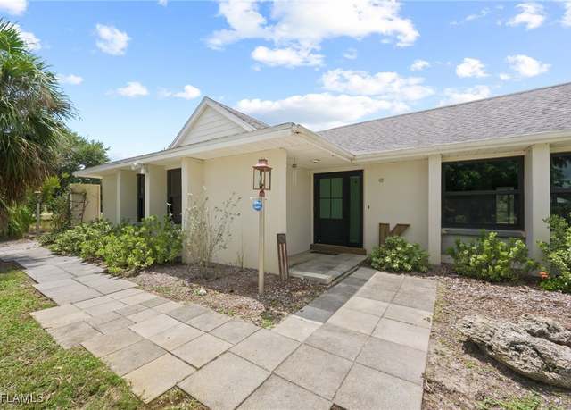 Property at 15970 Triple Crown Ct, Fort Myers, FL 33912, 4 beds, 2 baths