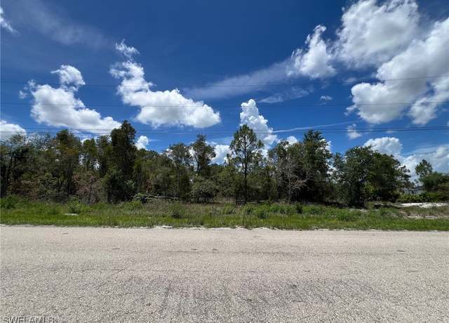 Property at 2617 52 St SW, Lehigh Acres, FL 33976