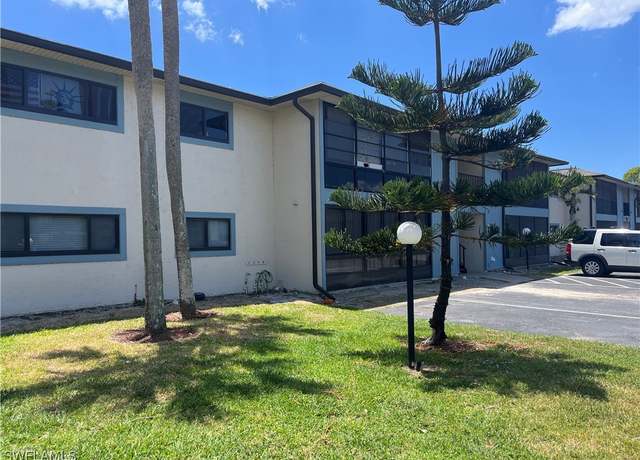 Property at 17426 Birchwood Ln #8, Fort Myers, FL 33908, 2 beds, 2 baths