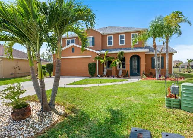 Property at 8130 Blue Daze Ct, Lehigh Acres, FL 33972, 4 beds, 2.5 baths
