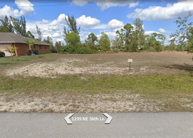 Property at 1239 NE 36th Ln, Cape Coral, FL 33909