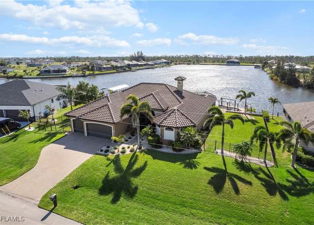 Property at 3926 NW 42nd Pl, Cape Coral, FL 33993, 3 beds, 3 baths
